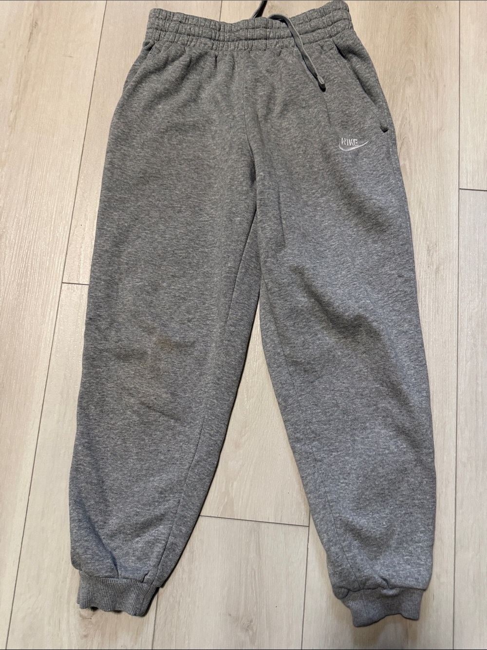 Nike Kids Gray Fleece Jogger Sweatpants with pockets size L